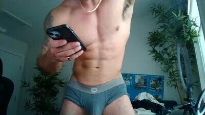 skylerflexes public webcam profile photo 10