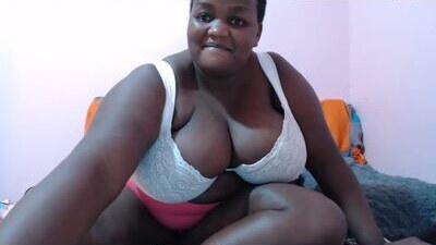 skylla07 public webcam profile photo 5