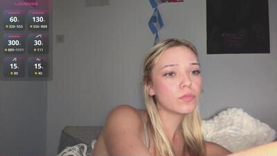 slavgirll public webcam profile photo 4