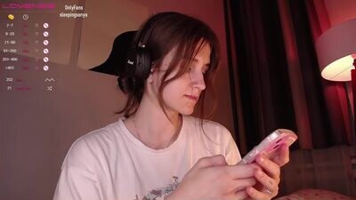 sleepingsonya public webcam profile photo 4