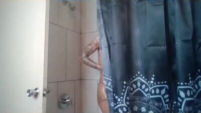 sliimm216 public webcam profile photo 6
