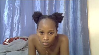 slim_alicia public webcam profile photo 8