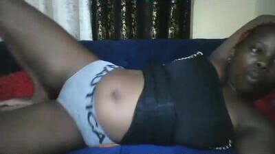 slim_petite_ebony public webcam profile photo 9