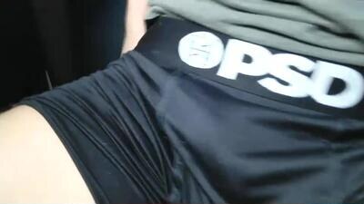 slimhungyvng public webcam profile photo 4