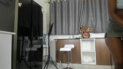 slimsexyebony public webcam profile photo 6