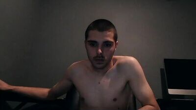 slutsandblunts public webcam profile photo 3