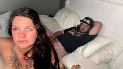 sluttycouple840 public webcam profile photo 2