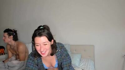 sluttylilsister public webcam profile photo 2