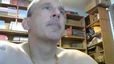 sluttyslave81 public webcam profile photo 4