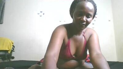 sly_mama public webcam profile photo 6