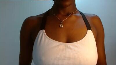 sly_rose public webcam profile photo 7