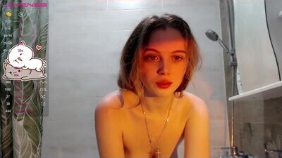small_blondee public webcam profile photo 7