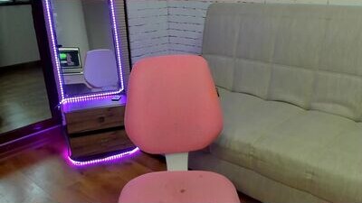 small_mila public webcam profile photo 5