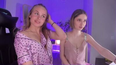 soda_fruit public webcam profile photo 2