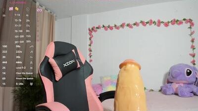 sofi_emiru public webcam profile photo 5
