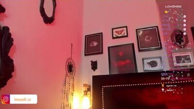 sofi_rivers_ public webcam profile photo 10