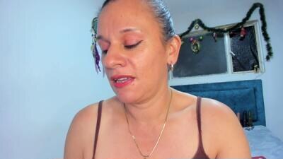 sofi_saliva2511 public webcam profile photo 4