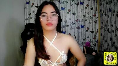 sofia_ava24 public webcam profile photo 4