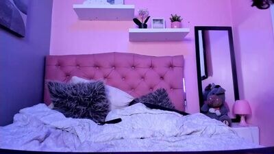 sofia_coolle public webcam profile photo 2