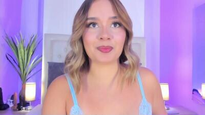 sofia_pamela_ public webcam profile photo 2
