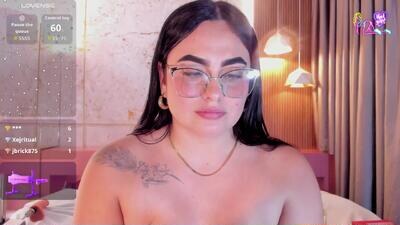 sofiiacarson public webcam profile photo 2