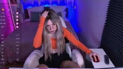 sofiisun public webcam profile photo 10