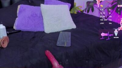sofixguzman public webcam profile photo 9