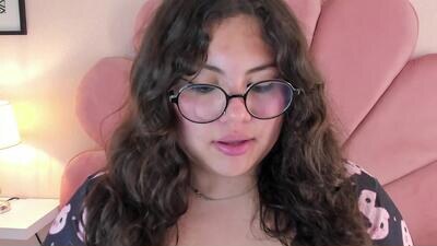 softlily_mei public webcam profile photo 4
