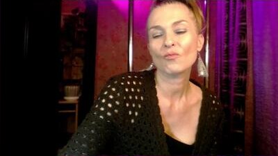 soniadance public webcam profile photo 6