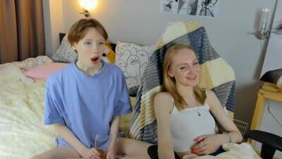 soo_emma public webcam profile photo 9