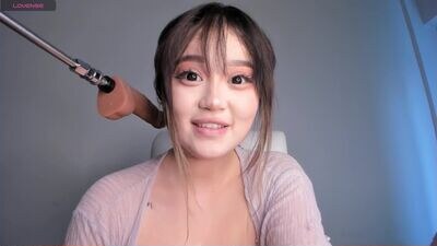 sophia_squirtits public webcam profile photo 3