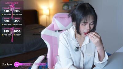 sophialaxx public webcam profile photo 2