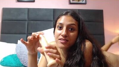 sophiasiimon public webcam profile photo 9