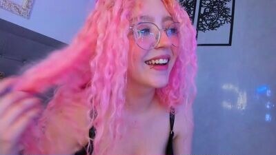 sophiasweet203 public webcam profile photo 3