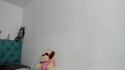 sophie_brunettee public webcam profile photo 2