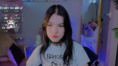 sophie_nomenal_ public webcam profile photo 2