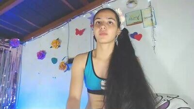 sophie_tayllor public webcam profile photo 2