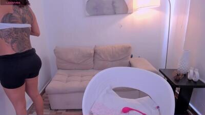 sophiebrownx_ public webcam profile photo 3
