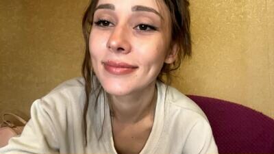 sophiedescoteaux public webcam profile photo 2