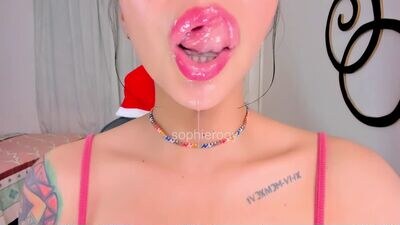 sophierooy public webcam profile photo 2