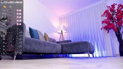 sophy_watson public webcam profile photo 10