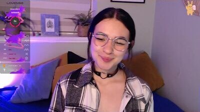soysaraa_ public webcam profile photo 6