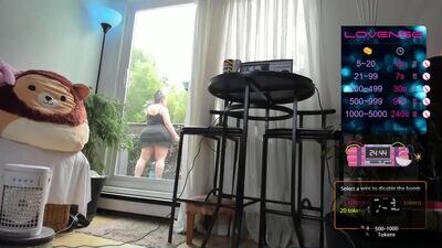 spacequeen_ public webcam profile photo 2