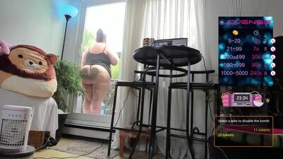 spacequeen_ public webcam profile photo 3