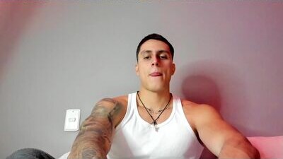 spartacozz public webcam profile photo 9