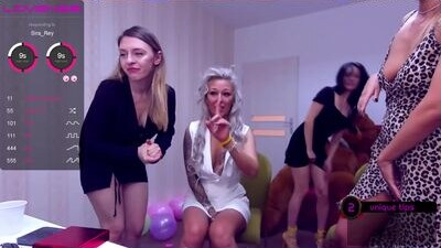 spicygirls public webcam profile photo 5