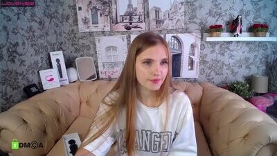 stacy_cruuz public webcam profile photo 2