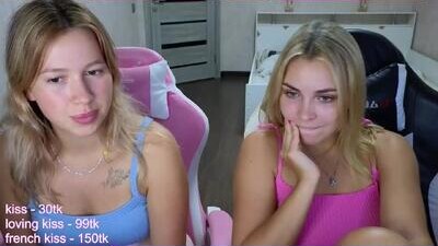 stefany_and_bettany public webcam profile photo 7