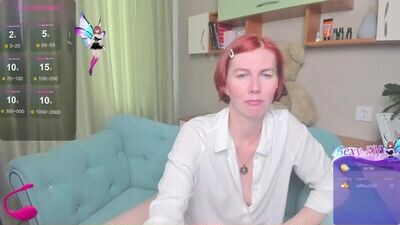 stella_here public webcam profile photo 4