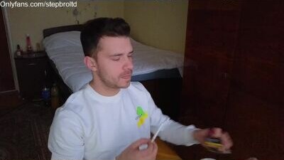stepbroltd public webcam profile photo 5